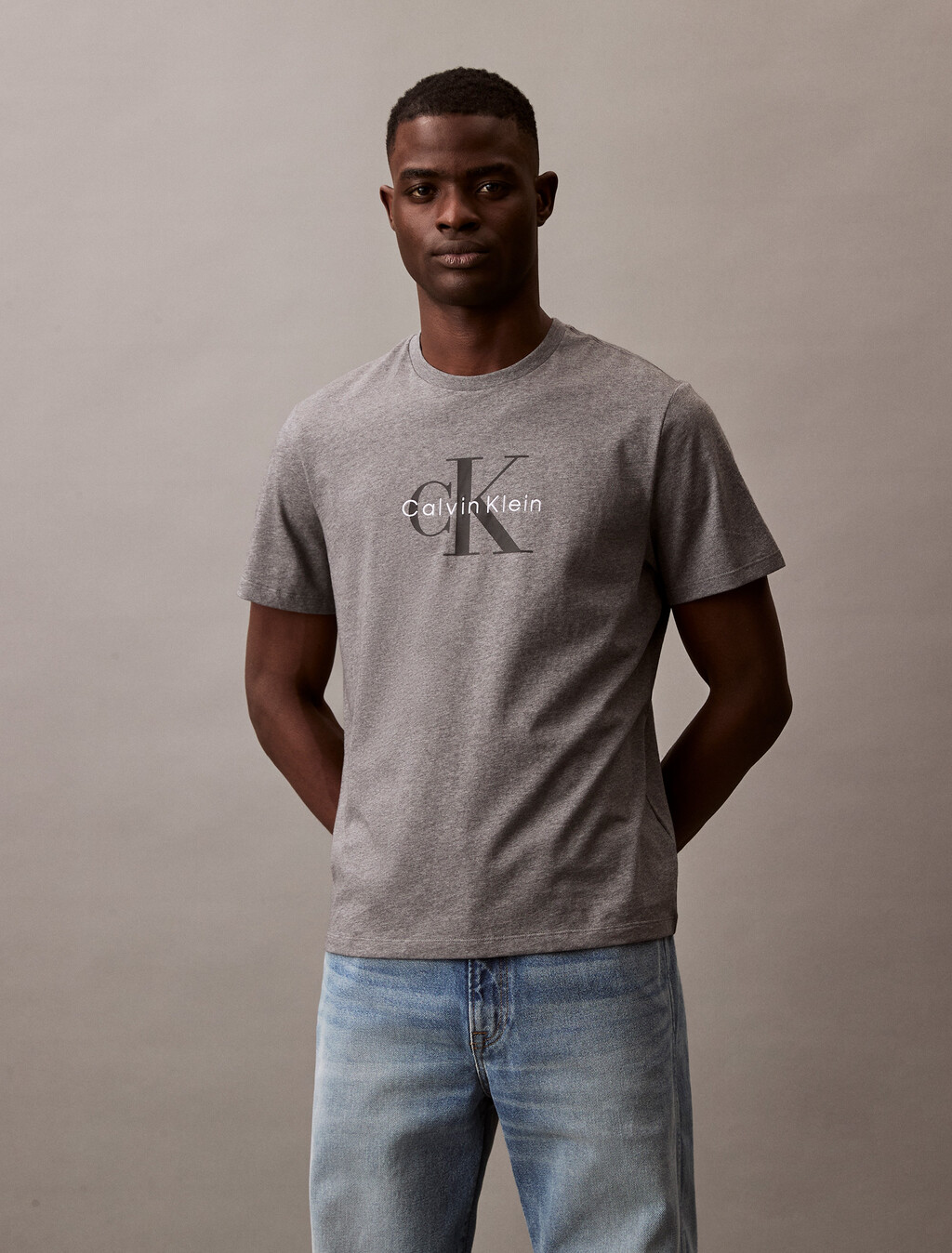 Monogram 標誌 T 恤, Med Grey Htr, hi-res