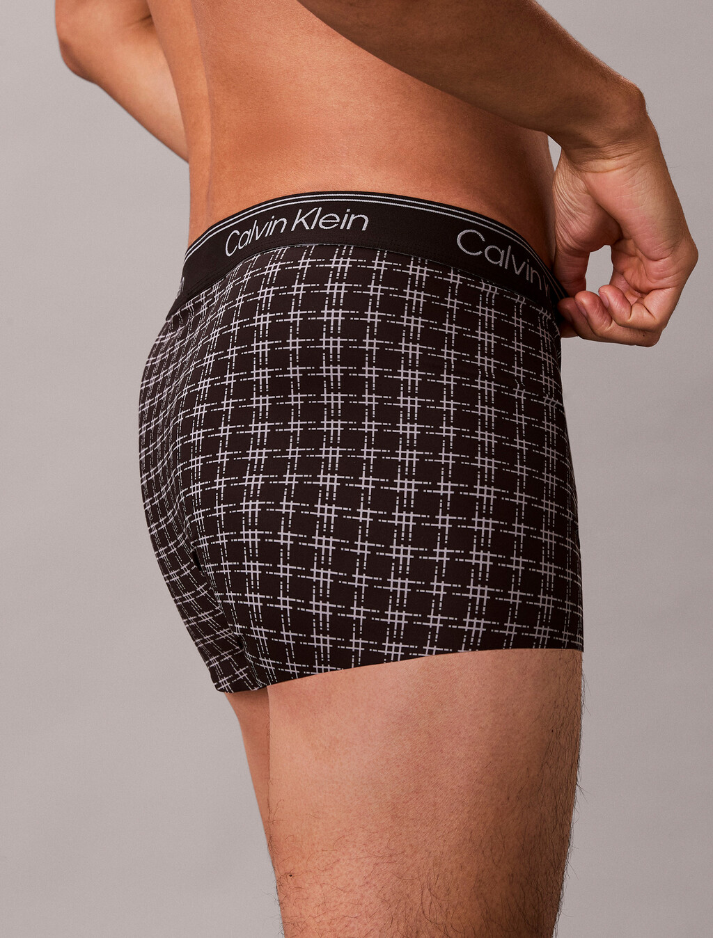 Low Rise Trunks - Micro Stretch Cooling, RACETRACK PLAID+BLACK/SLEET, hi-res