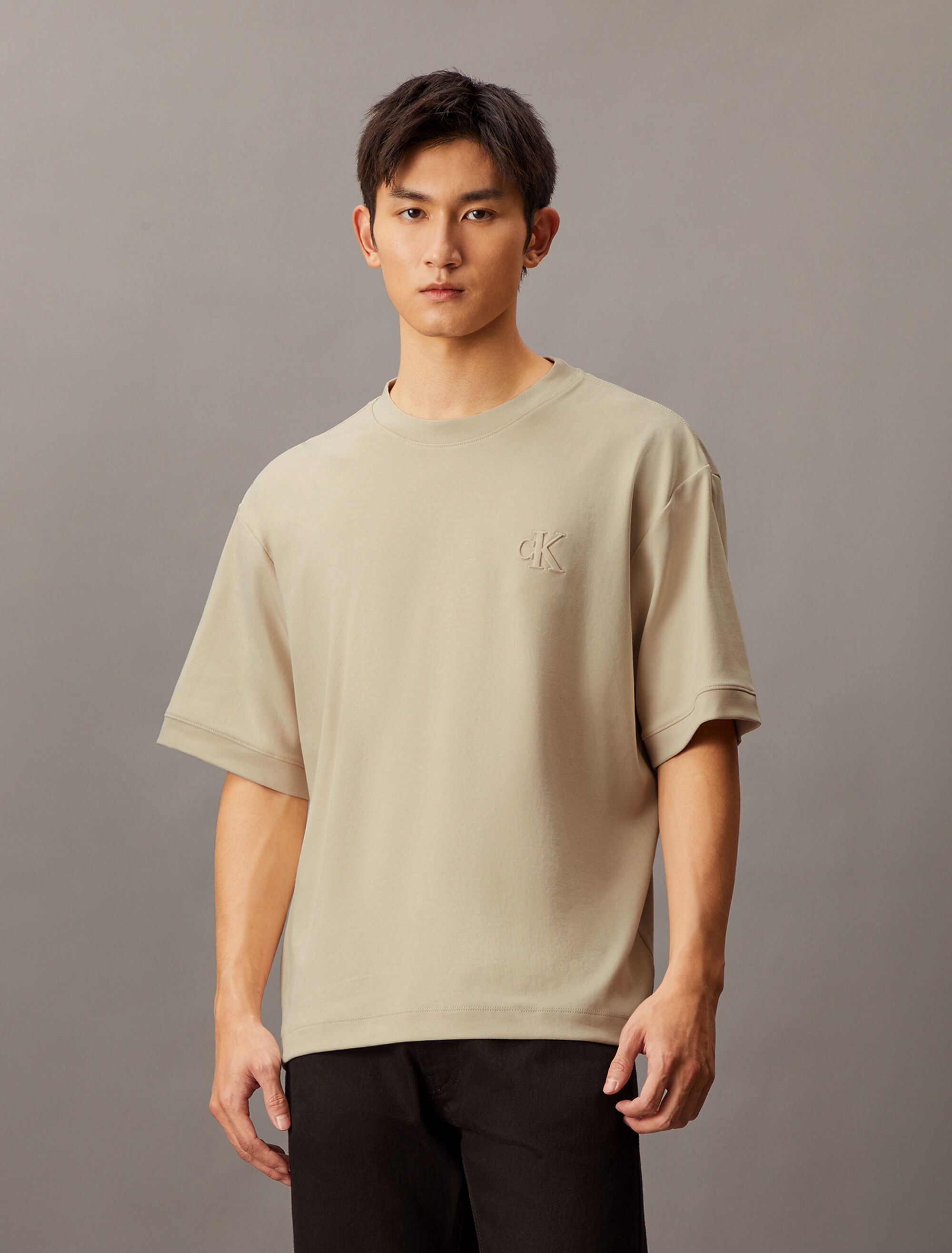 Men's T-shirts | Calvin Klein Taiwan