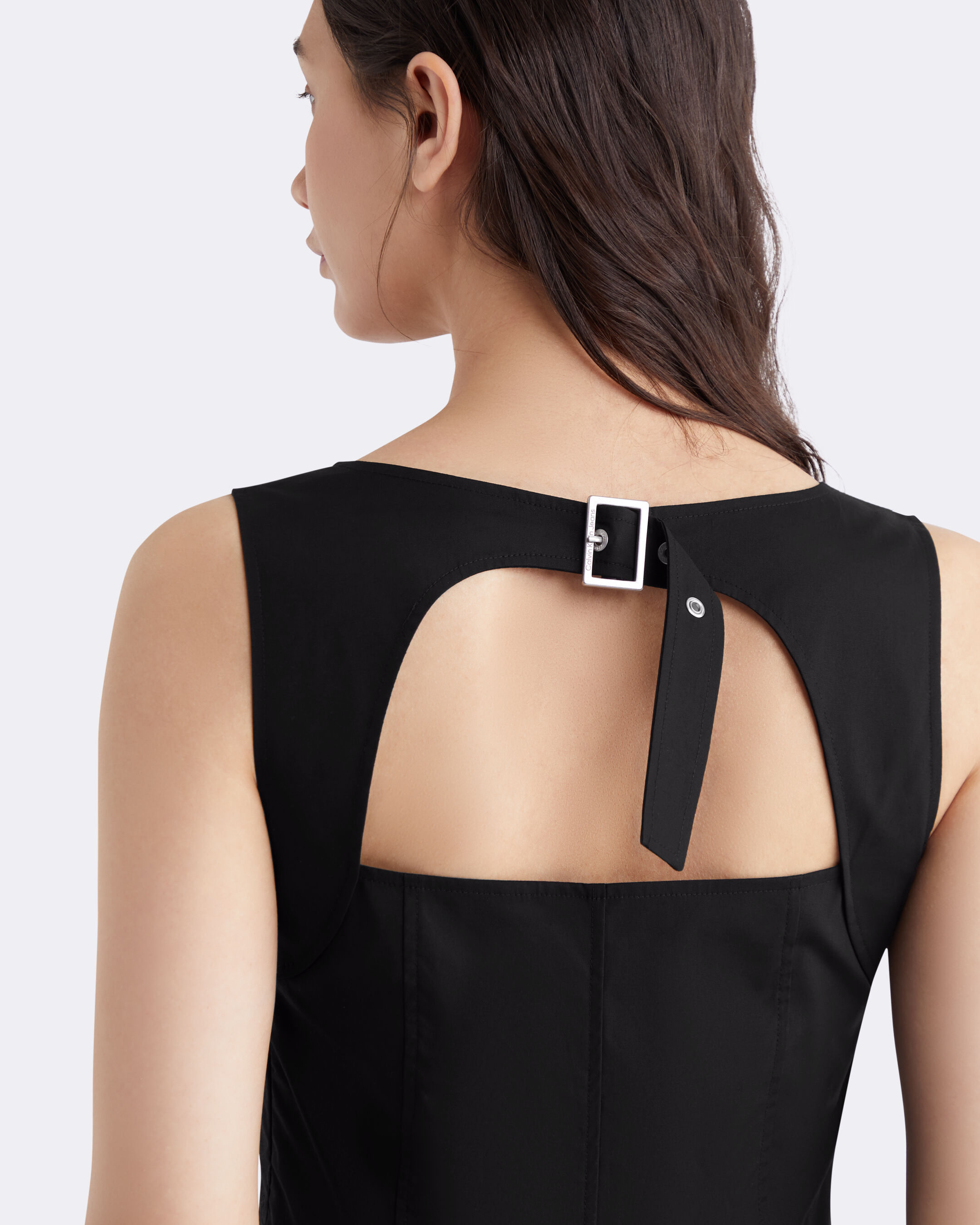 クリスマス特集2024 Back Buckle Maxi Dress | black | Calvin Klein Taiwan 外付光学式ドライブ