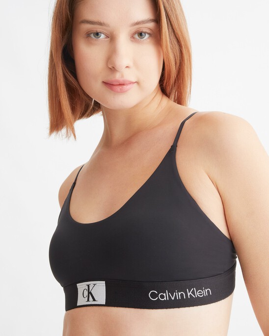 CALVIN KLEIN 1996 薄墊無鋼圈胸罩