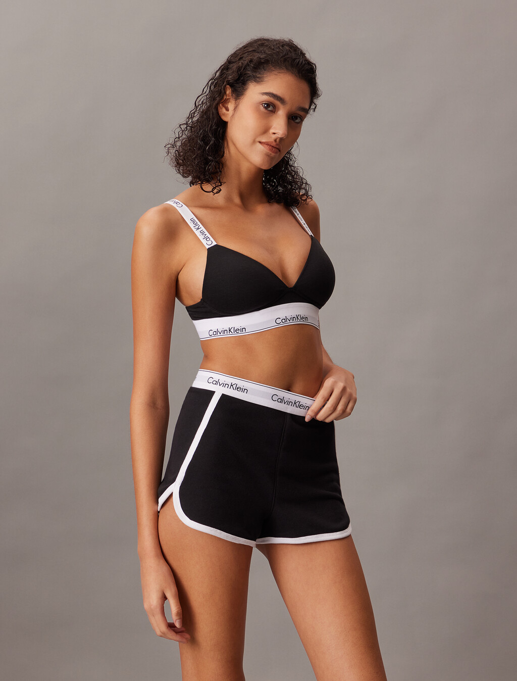 Icon Cotton Lightly Lined Plunge Bra, Black, hi-res