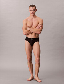 Monogram 超細纖維彈性低腰三角內褲, Black, hi-res