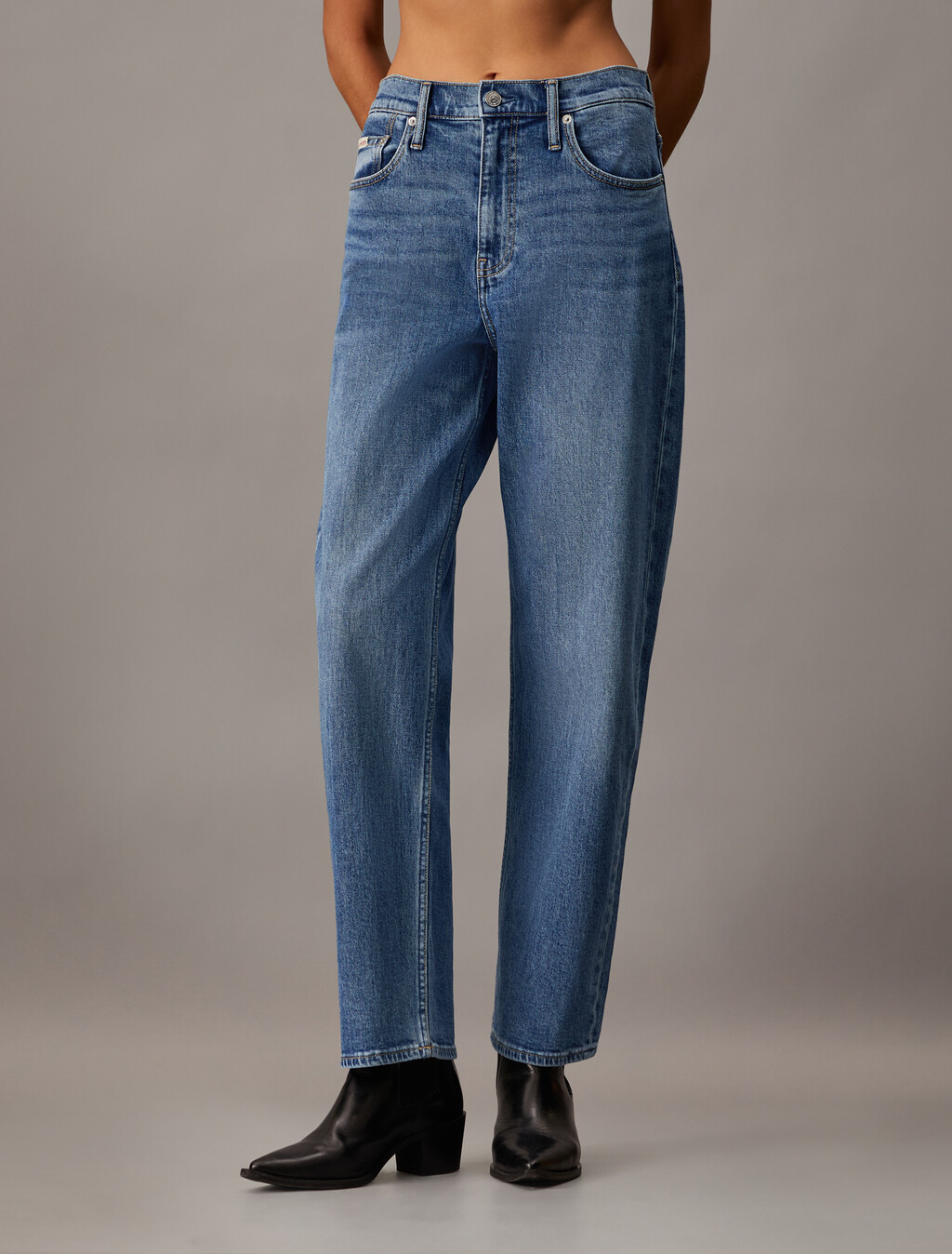 Sustainable High Rise Loose Jeans, Denim Medium, hi-res