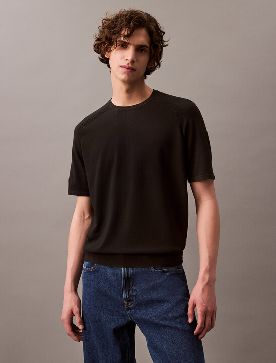Tech Knit Crewneck Sweater T-Shirt
