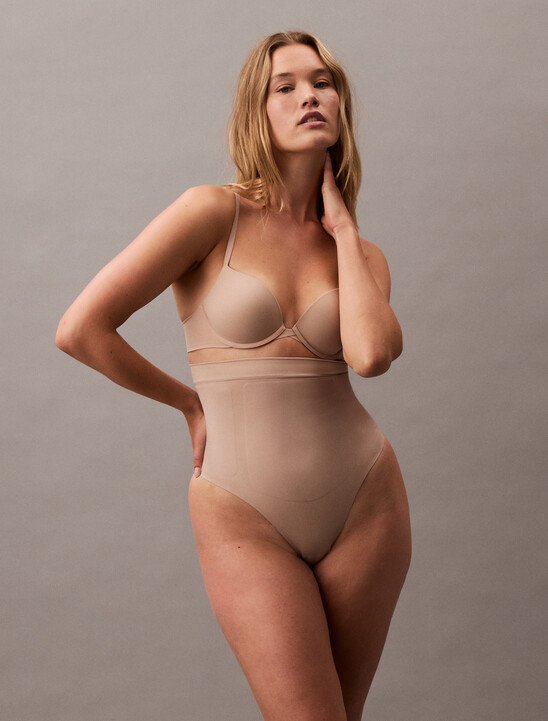 Secure Sculpt Thong