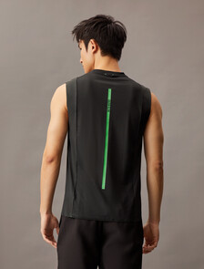 基本款打底背心, BLACK W/ BLOSSOM GREEN LOGO, hi-res