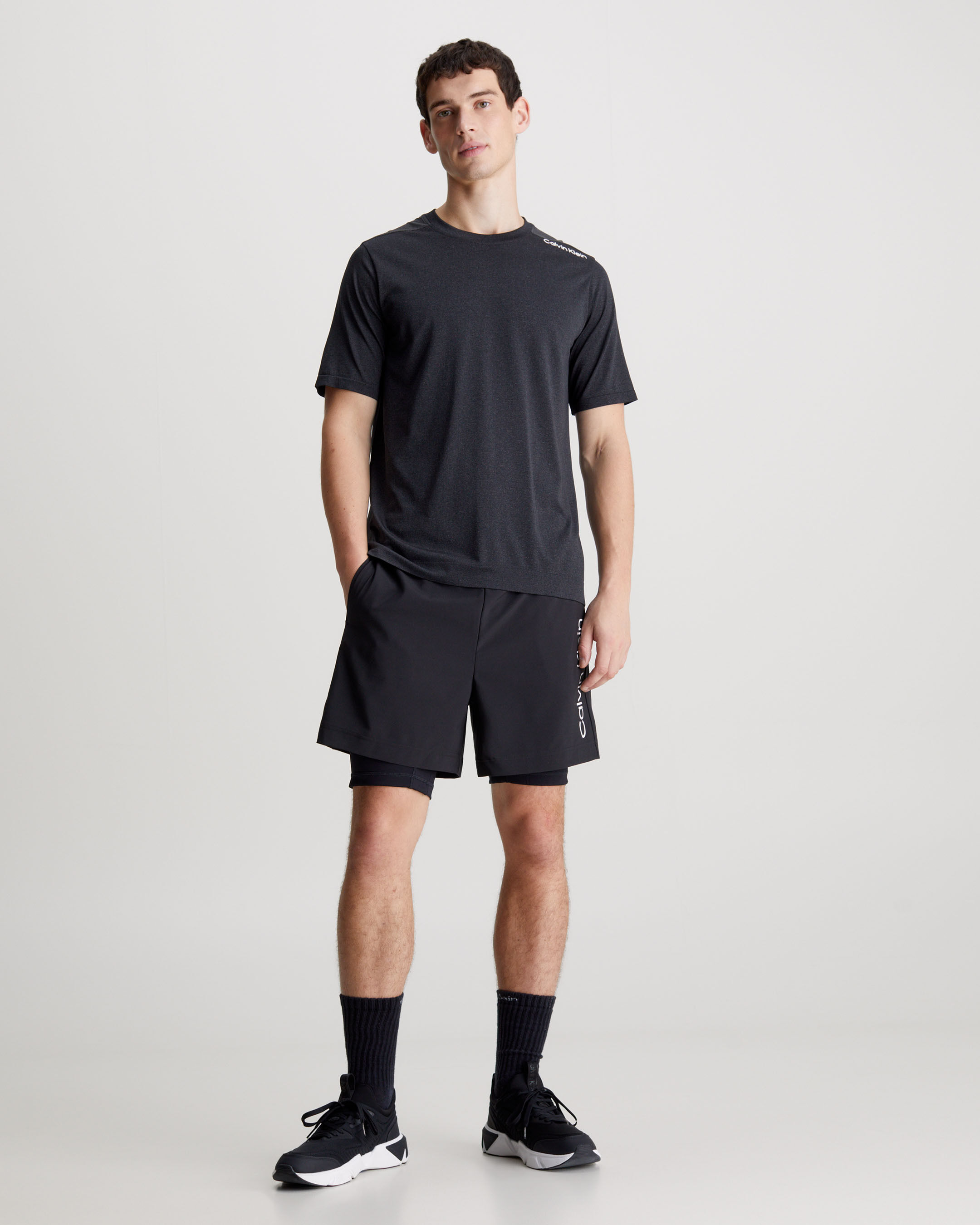 Calvin klein t shirt and shorts new arrivals
