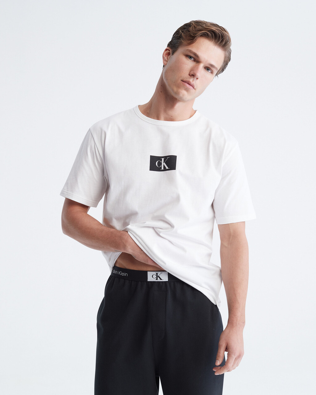 Calvin klein logo tee clearance
