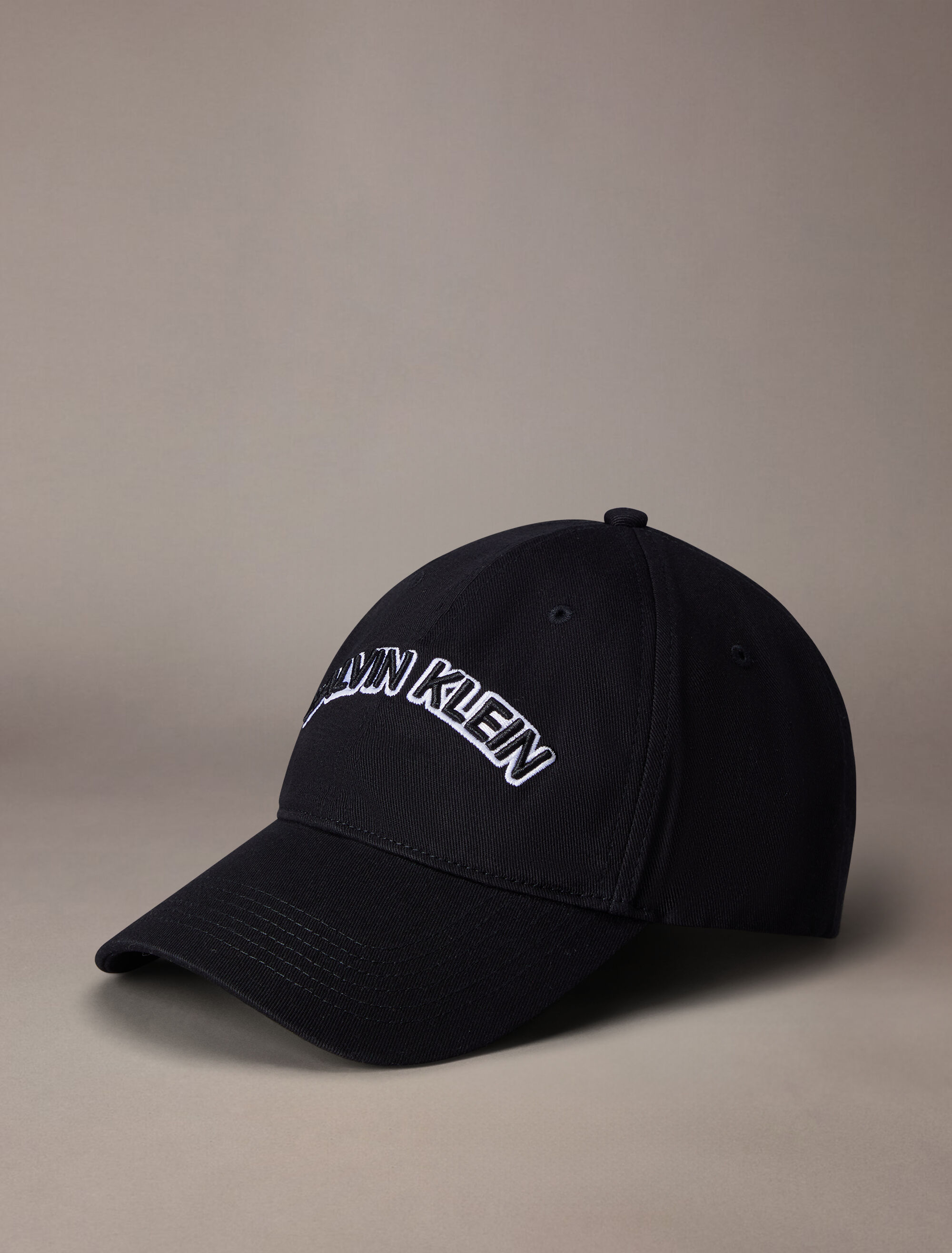 Caps + Hats | Calvin Klein Taiwan