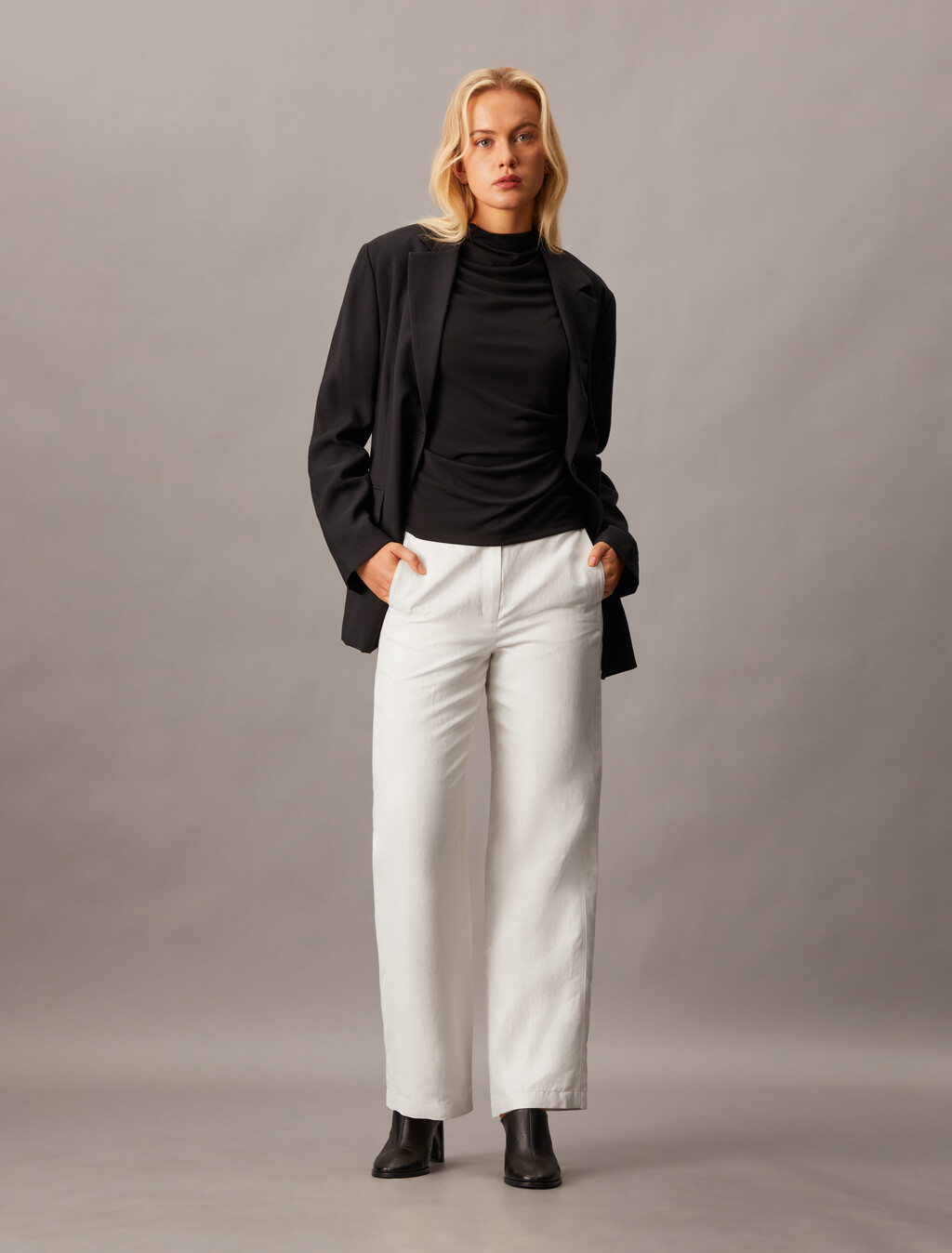 ASPRTNL LNN PNTAntique White, Antique White, hi-res