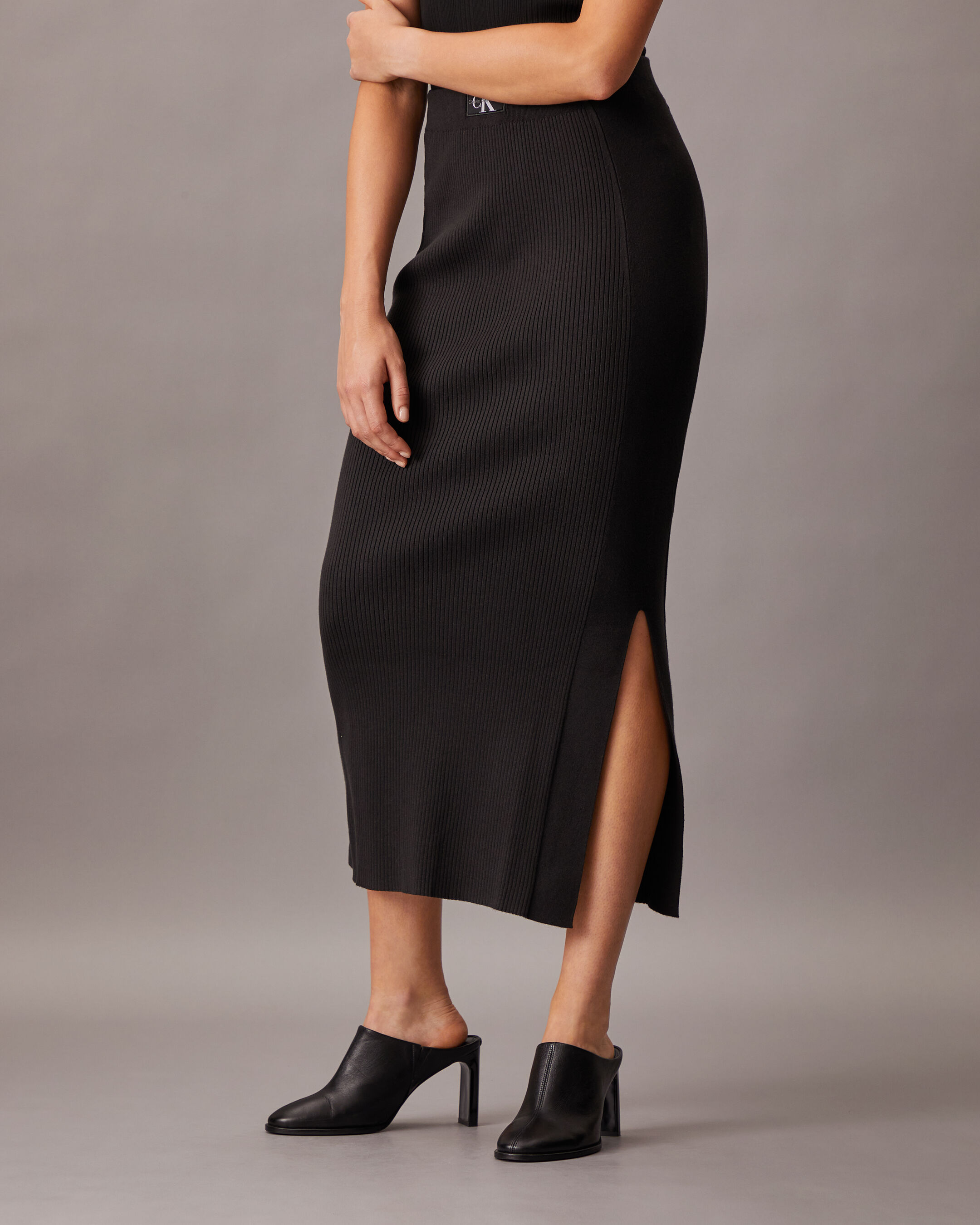 Soft Ribbed Lyocell Maxi Skirt | black | Calvin Klein Taiwan