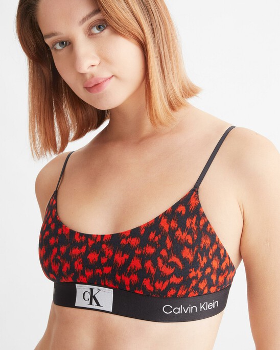 CALVIN KLEIN 1996 薄墊無鋼圈胸罩