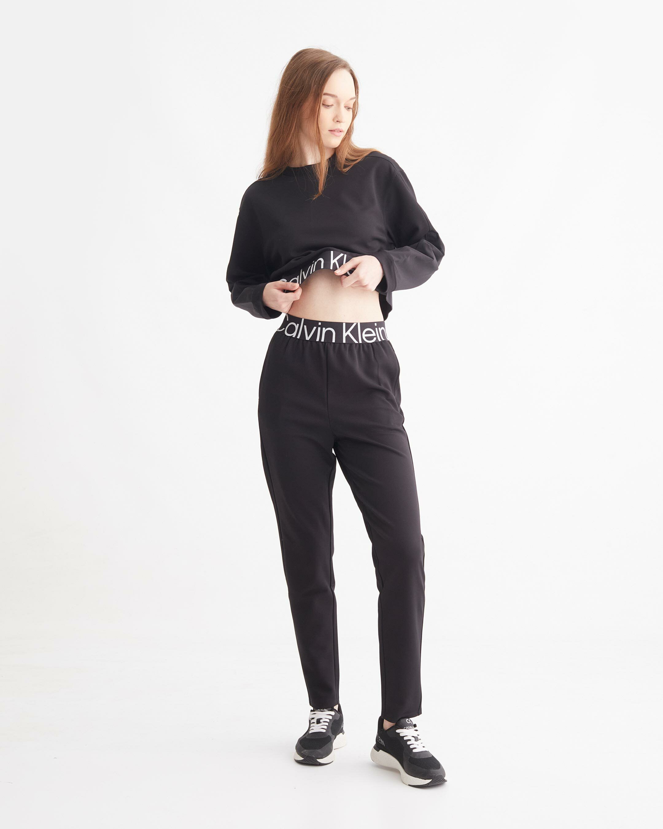 Calvin klein cropped discount hoodie and shorts