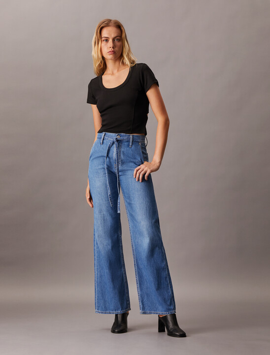 Rib Knit Open Back Cropped Top