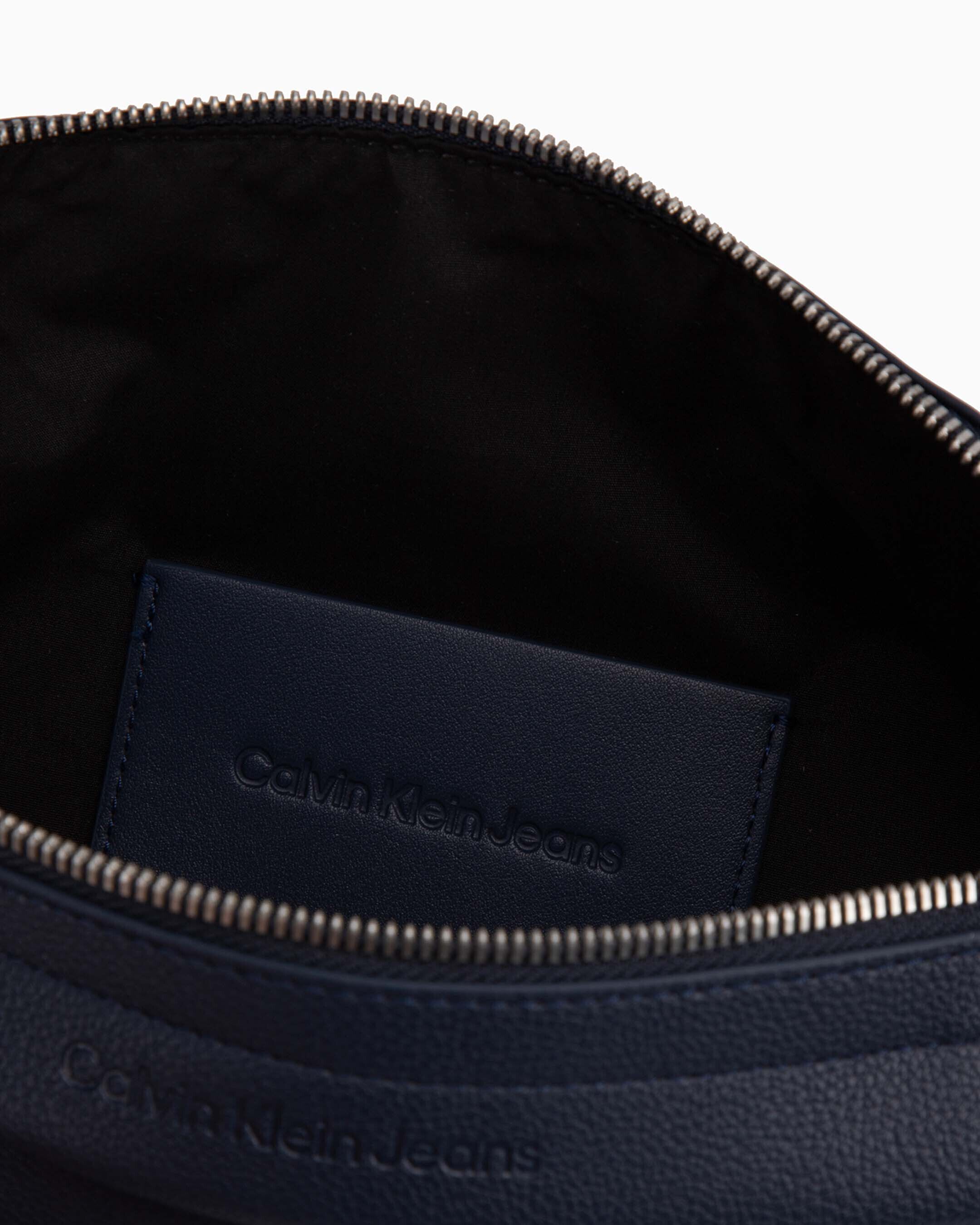 Sling Bags Calvin Klein Taiwan