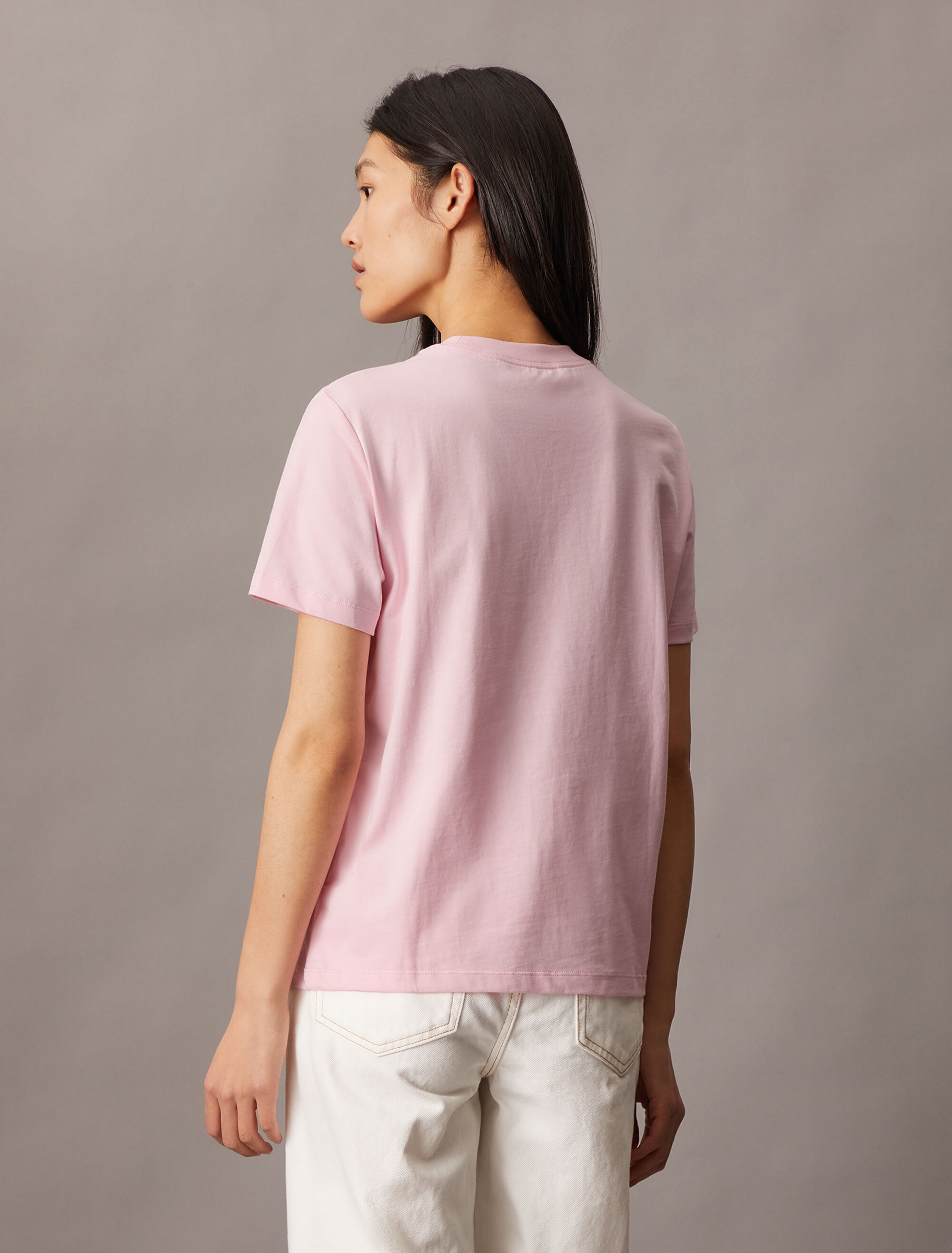 【関送無料】   Jeans Photo Monogram Tシャツ Monogram T-Shirt | Calvin Klein