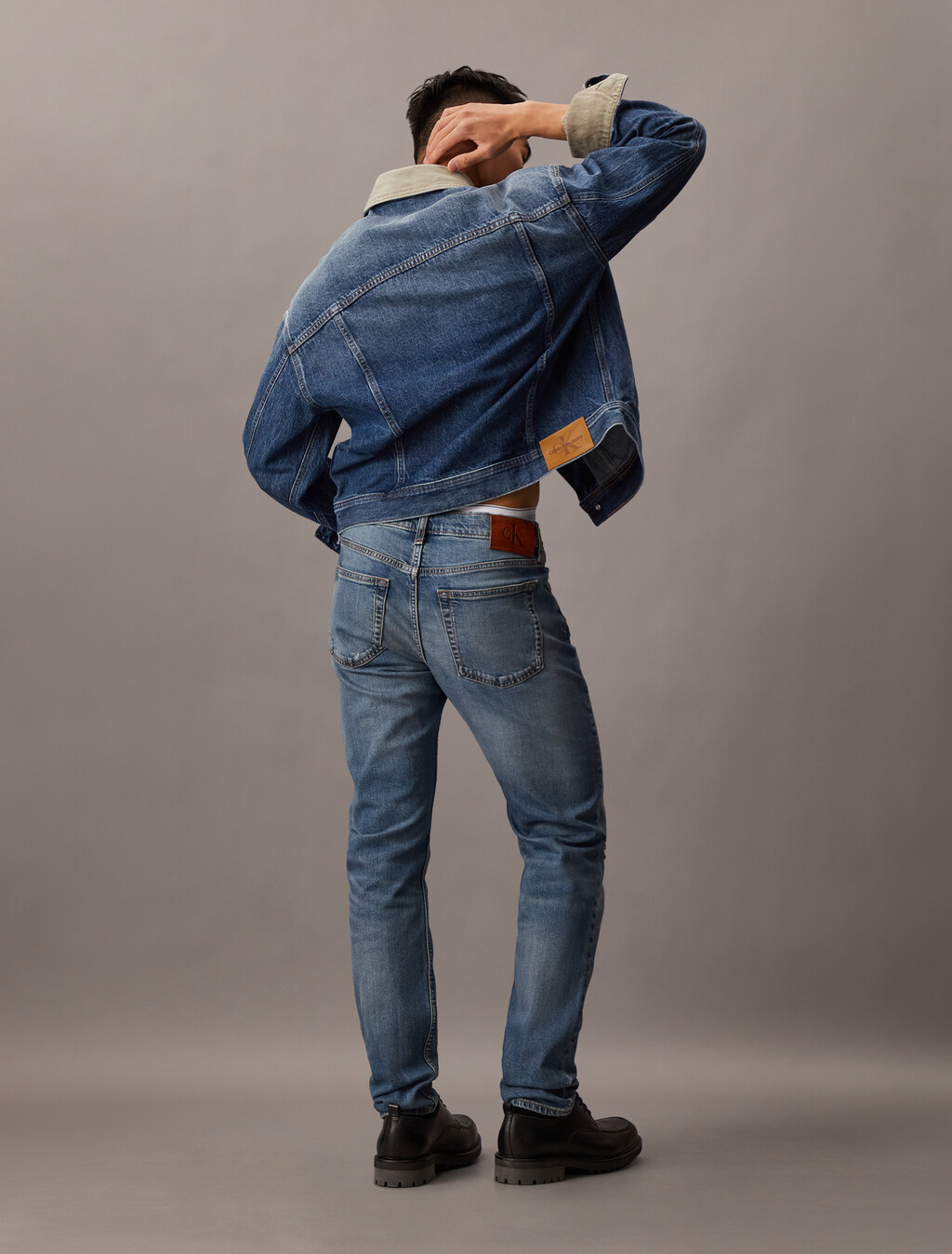 修身窄口牛仔褲, MED SHOWER, hi-res