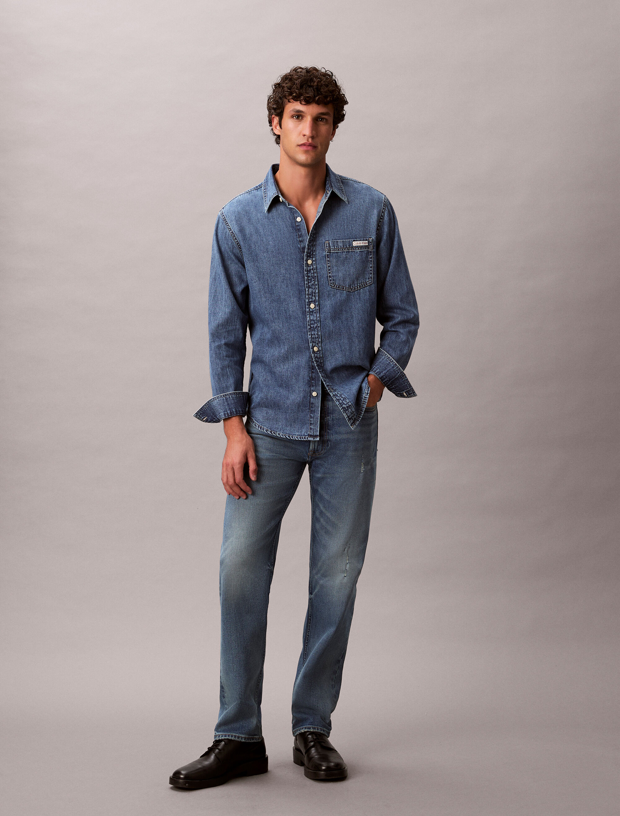 美品⭐︎CK JEANS Men's Relaxed Fit DenimShirt Men's Denim Jeans | Calvin Klein Taiwan