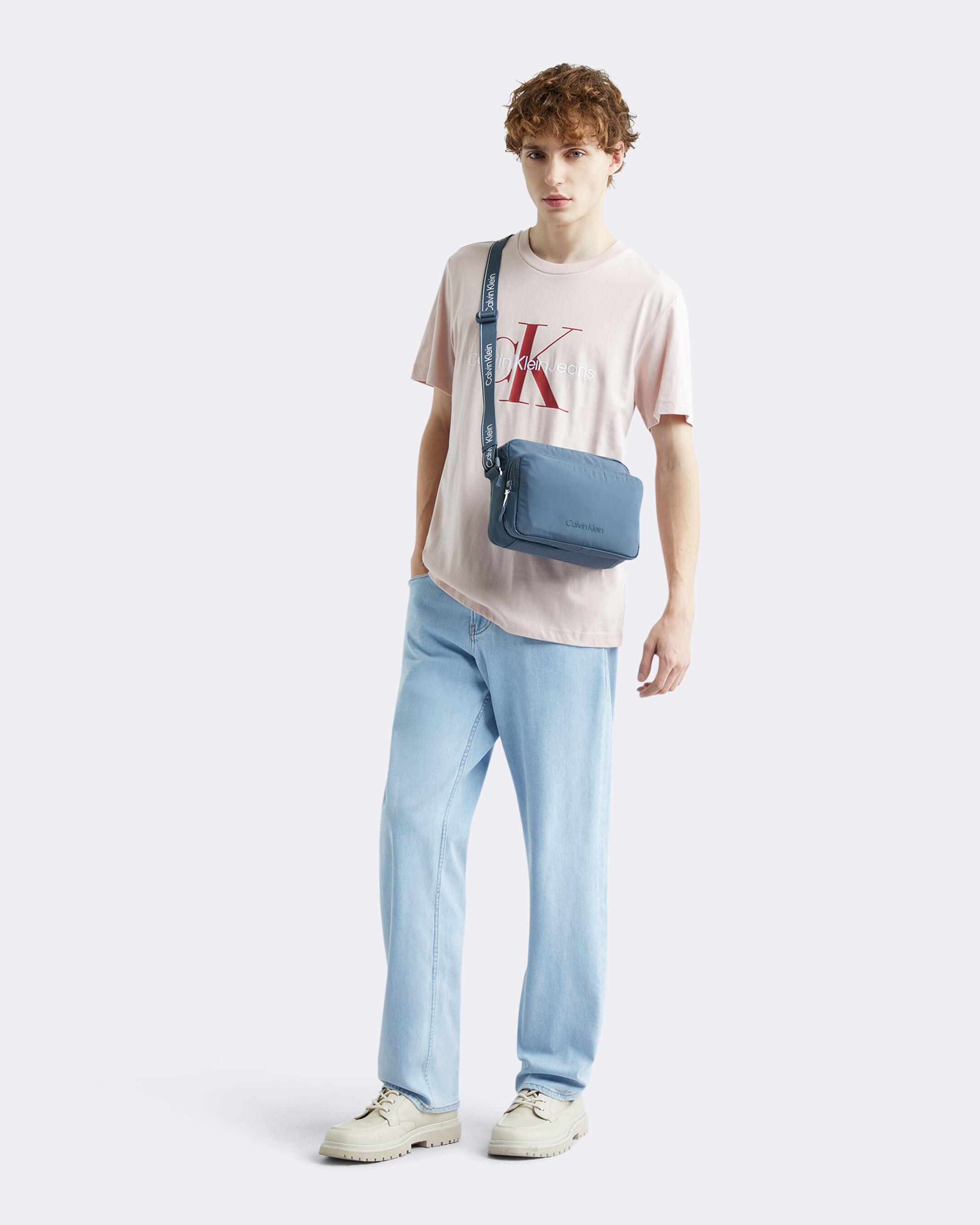 Calvin klein hotsell jeans crossbody bag