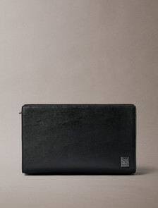 Saffiano 標誌拉鍊收納包附手把, Black, hi-res