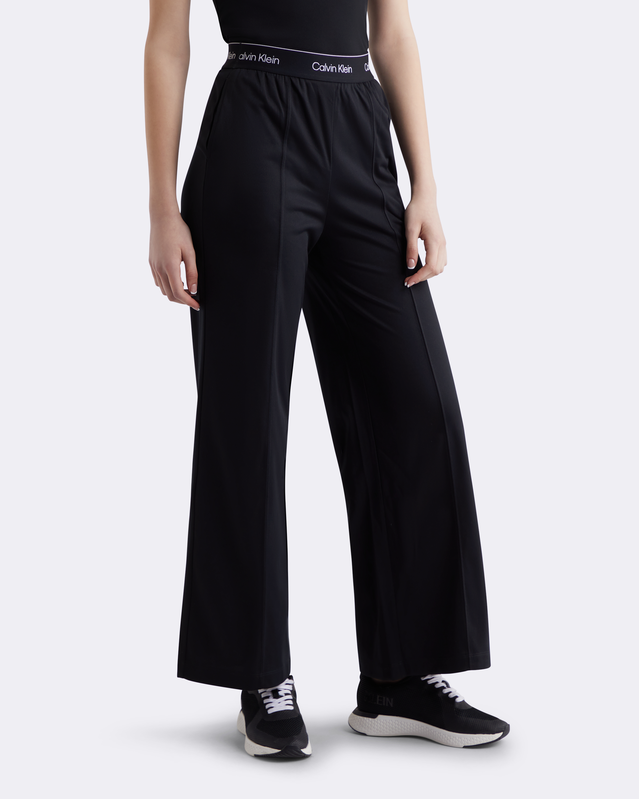 Modern Sport High Rise Wide Leg Sweatpants | black | Calvin