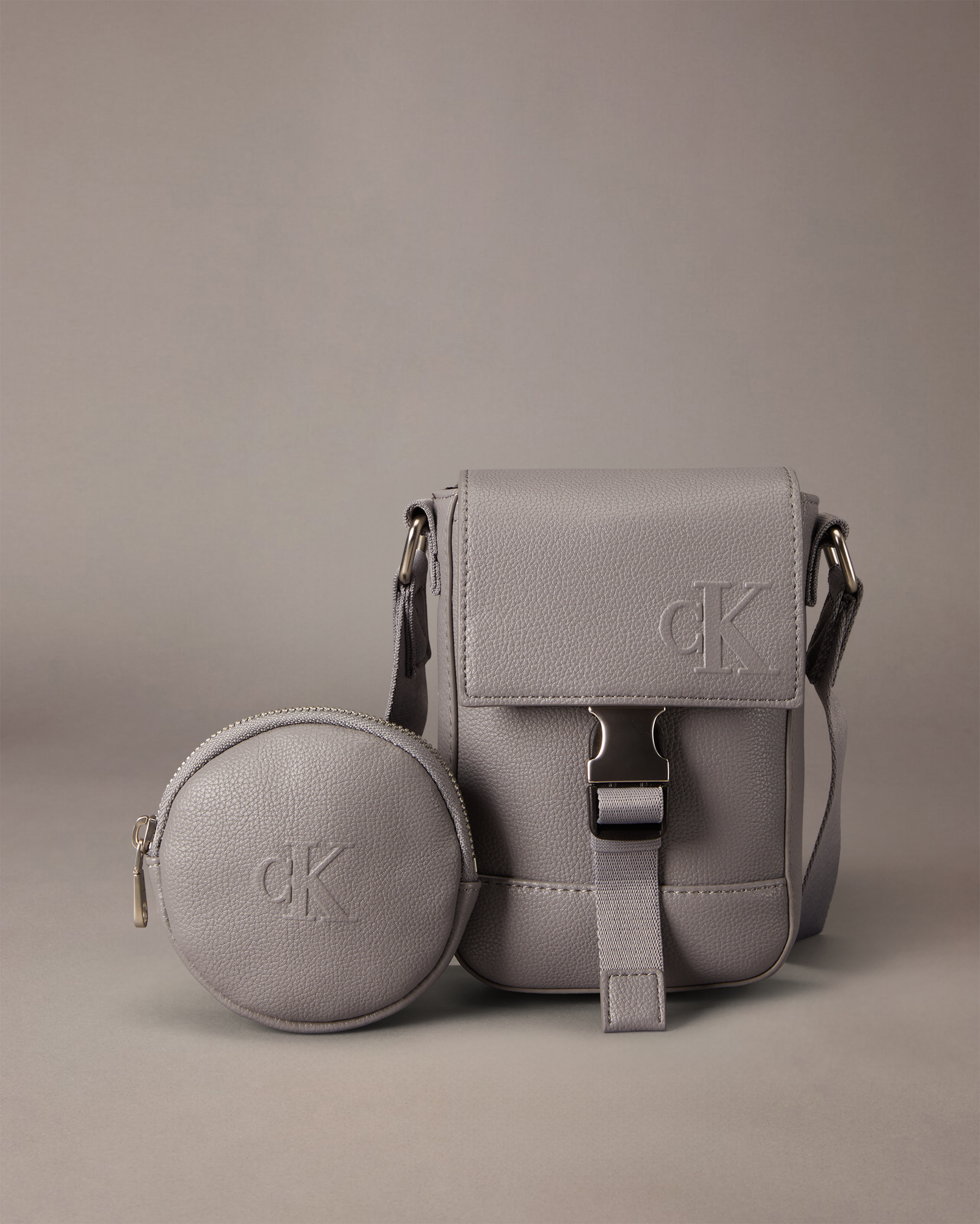 Sculpted Impression Flap Phone Pouch, Titanium, hi-res