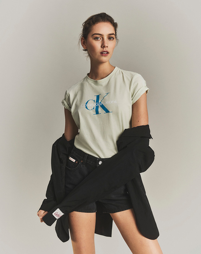 Calvin Klein Women's Tshirts